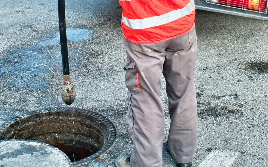 pompe déboucheur canalisation Montreuil